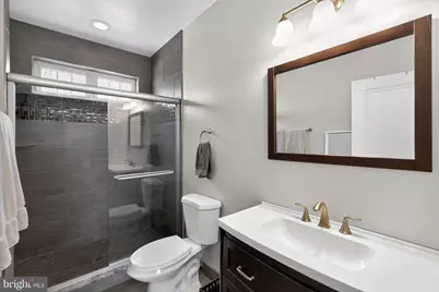 419 Mercy Street, Philadelphia, PA 19148 - Photo 28