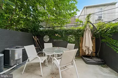 2124 Fernon Street, Philadelphia, PA 19145 - Photo 10