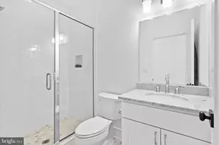 606 N 16th St, Philadelphia, PA 19130 - Photo 26