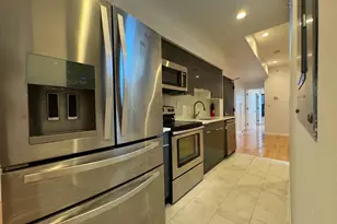 657 N 12th St, Philadelphia, PA 19123 - Photo 2