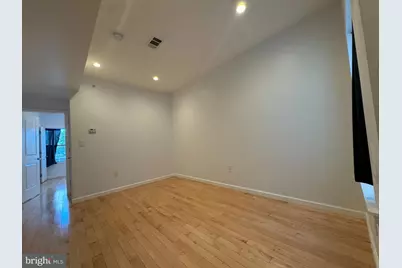 657 N 12th Street, Philadelphia, PA 19123 - Photo 18