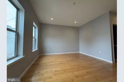 657 N 12th Street, Philadelphia, PA 19123 - Photo 6