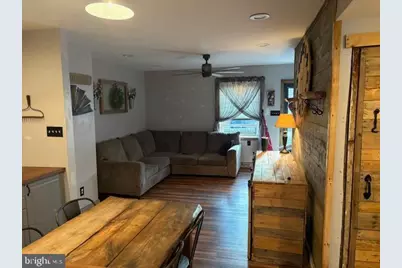 2710 S 7th Street, Philadelphia, PA 19148 - Photo 2