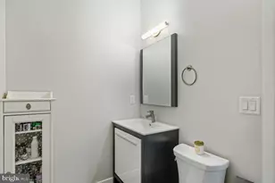 412 S 13th St, Philadelphia, PA 19147 - Photo 12