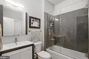 412 S 13th St, Philadelphia, PA 19147 - Photo 8