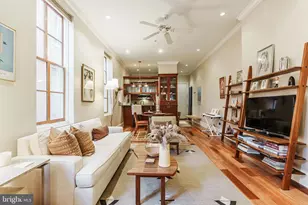 2049 Walnut St, Philadelphia, PA 19103 - Photo 8