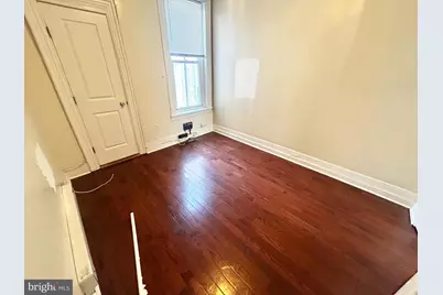 1819 W Oxford Street #4, Philadelphia, PA 19121 - Photo 2