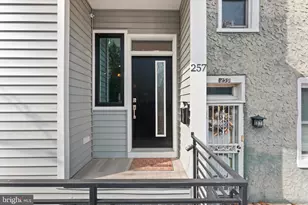 257 E Sharpnack St, Philadelphia, PA 19119 - Photo 2