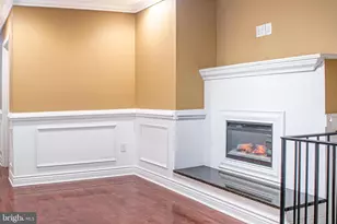 265 S 9th St, Philadelphia, PA 19107 - Photo 4