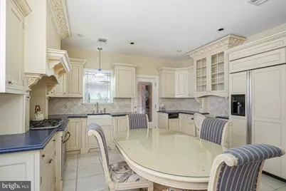 2533 S Lambert Street, Philadelphia, PA 19145 - Photo 14