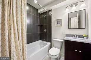 823 N 15th St, Philadelphia, PA 19130 - Photo 22