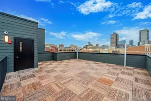 225 N 12th St, Philadelphia, PA 19107 - Photo 10