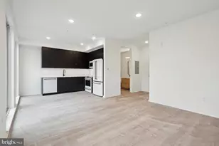 225 N 12th St, Philadelphia, PA 19107 - Photo 16