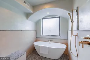 1714 Montrose St, Philadelphia, PA 19146 - Photo 36