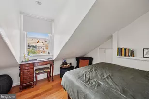 1021 Clinton St, Philadelphia, PA 19107 - Photo 14