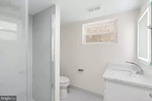 1124 E Dunton St, Philadelphia, PA 19123 - Photo 16