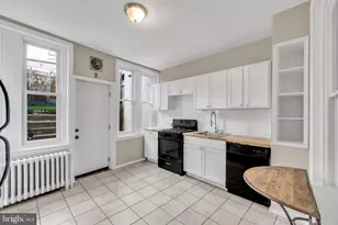 4413 Baker St, Philadelphia, PA 19127 - Photo 6