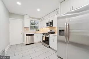 1423 S Hicks St, Philadelphia, PA 19146 - Photo 4