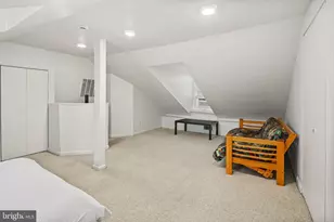 303 S 11th St, Philadelphia, PA 19107 - Photo 28