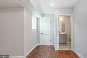 1710 Cambridge St, Philadelphia, PA 19130 - Photo 10