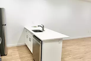 834 N Broad St, Philadelphia, PA 19130 - Photo 6