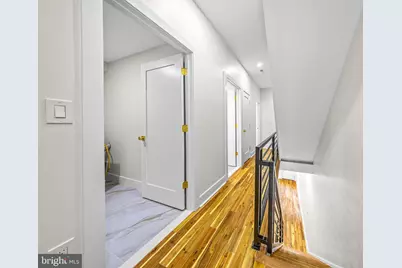 2316 E Hazzard Street, Philadelphia, PA 19125 - Photo 12