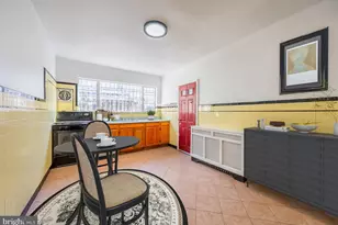 1731 S Chadwick St, Philadelphia, PA 19145 - Photo 12