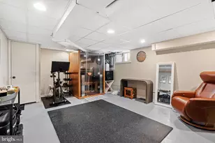 225 E Gravers Ln, Philadelphia, PA 19118 - Photo 28