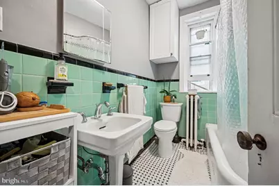 124 E Chestnut Hill Avenue, Philadelphia, PA 19118 - Photo 20