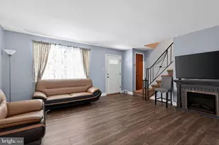 603 Green Ln, Philadelphia, PA 19128 - Photo 10