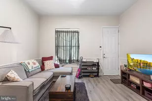 2021 N 16th St, Philadelphia, PA 19121 - Photo 8