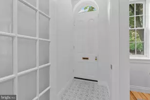 202 Spruce St, Philadelphia, PA 19106 - Photo 8