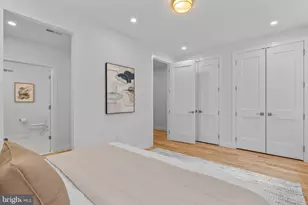 202 Spruce St, Philadelphia, PA 19106 - Photo 32