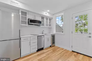202 Spruce St, Philadelphia, PA 19106 - Photo 38
