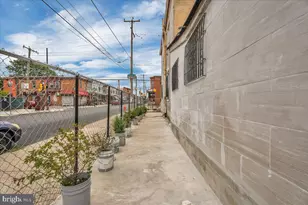 2882 Emerald St, Philadelphia, PA 19134 - Photo 20