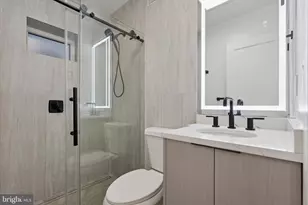 1438 Tasker St, Philadelphia, PA 19145 - Photo 12