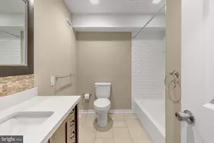 2030 Sepviva St, Philadelphia, PA 19125 - Photo 16