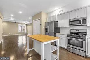 2030 Sepviva St, Philadelphia, PA 19125 - Photo 6
