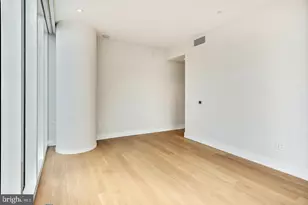 301 S Broad Street S, Philadelphia, PA 19107 - Photo 32