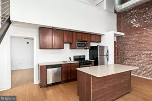 1637 Poplar St, Philadelphia, PA 19130 - Photo 6