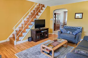 2013 Fuller St, Philadelphia, PA 19152 - Photo 4