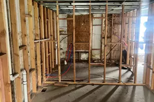 2413 Grays Ferry Ave, Philadelphia, PA 19146 - Photo 12