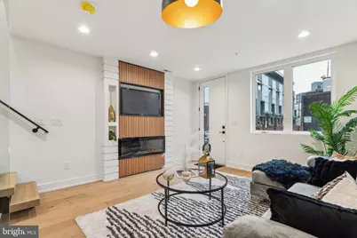 1102 N Bodine Street, Philadelphia, PA 19123 - Photo 4