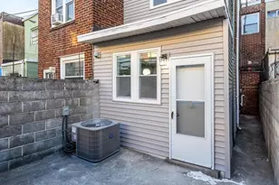 1715 S 16th St, Philadelphia, PA 19145 - Photo 26