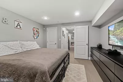 2115 Carpenter Street #1, Philadelphia, PA 19146 - Photo 22