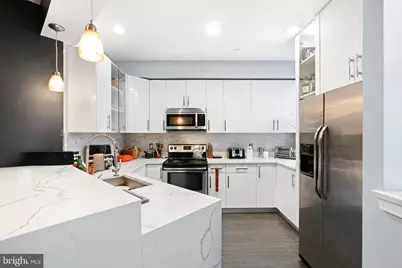 2041 E Sergeant Street, Philadelphia, PA 19125 - Photo 8