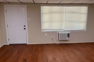 6420 Guyer Ave, Philadelphia, PA 19142 - Photo 4