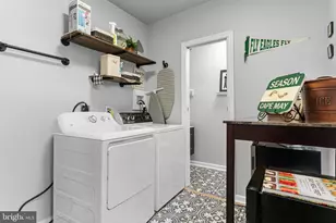 2327 Gerritt St, Philadelphia, PA 19146 - Photo 12