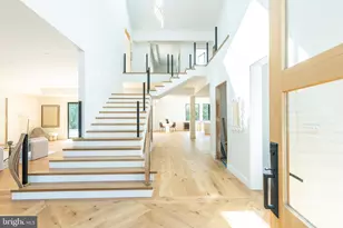 9402 Meadowbrook Ave, Philadelphia, PA 19118 - Photo 6