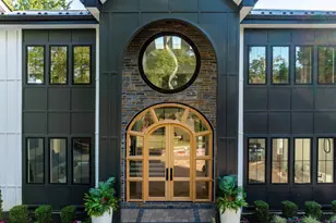 9402 Meadowbrook Ave, Philadelphia, PA 19118 - Photo 4